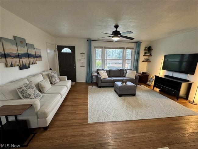 Building Photo - 109 Carroll Dr