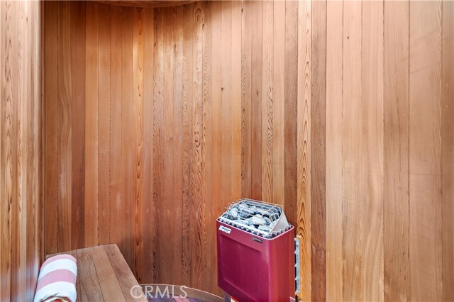 Building Photo - 3028 Overhill Dr