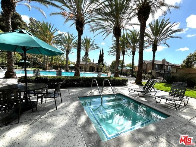 Building Photo - 3653 W Luther Ln