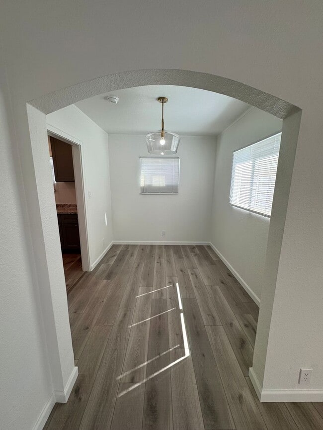 Building Photo - 453-457 Hurst Ave