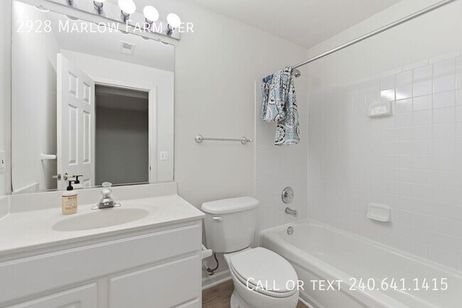Building Photo - 2928 Marlow Farm Terrace