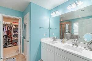 Building Photo - 404 Hepburn Rd