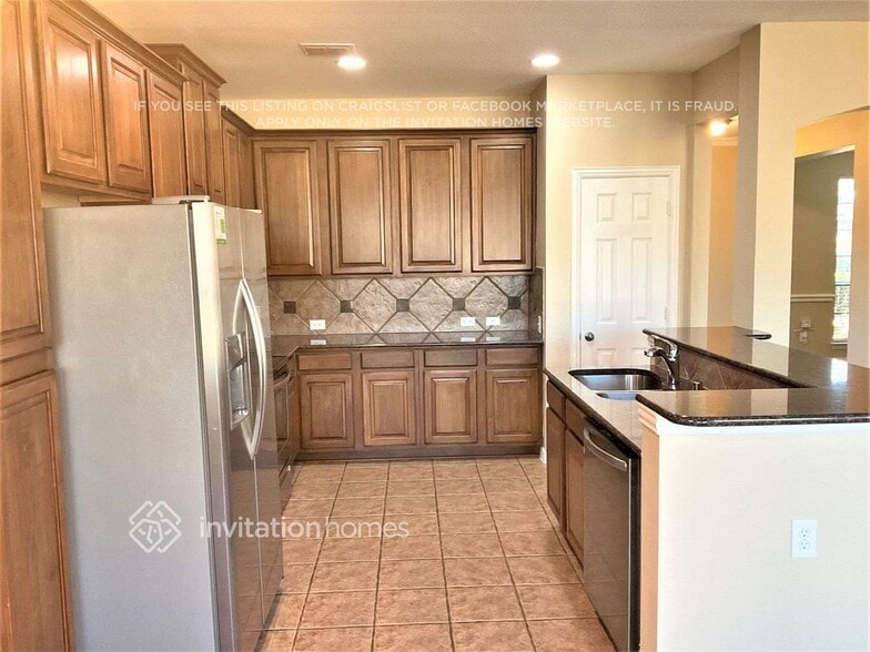 Building Photo - 4024 Dellman Dr