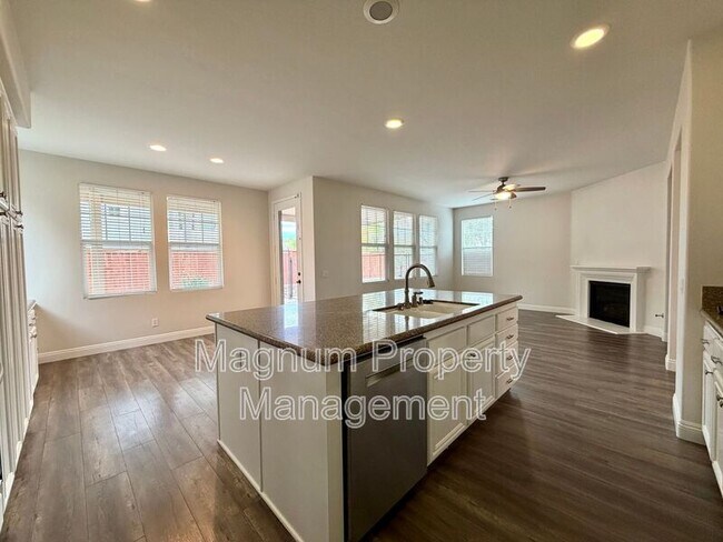 Building Photo - 40382 Corrigan Pl