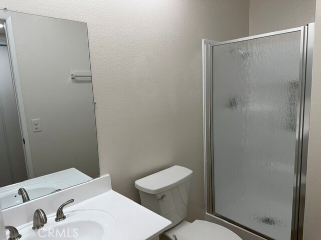 Building Photo - 2324 Raintree Dr