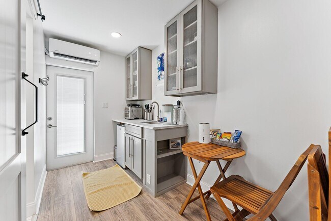 Building Photo - 12199 Easterly Ave