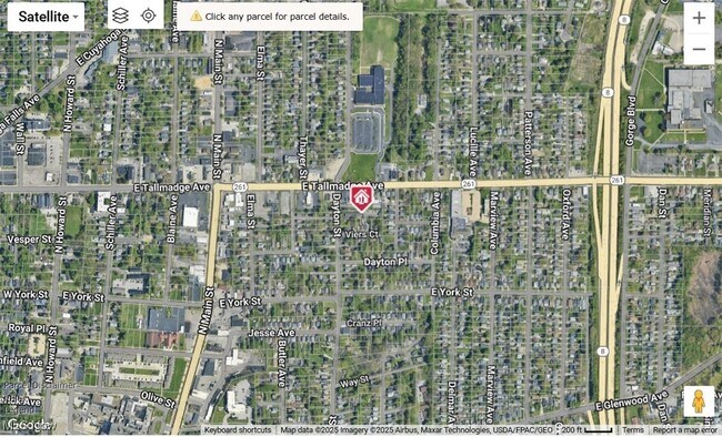 Building Photo - 595 Dayton St