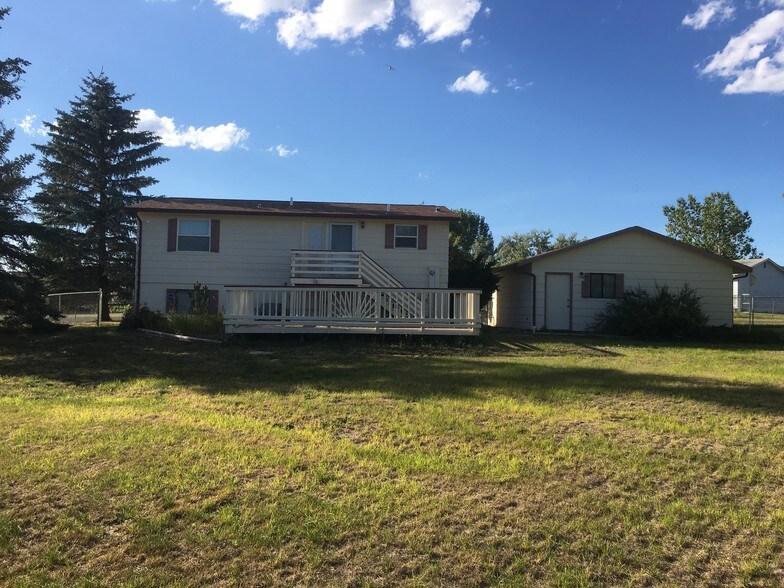 Building Photo - 1019 Darter Rd