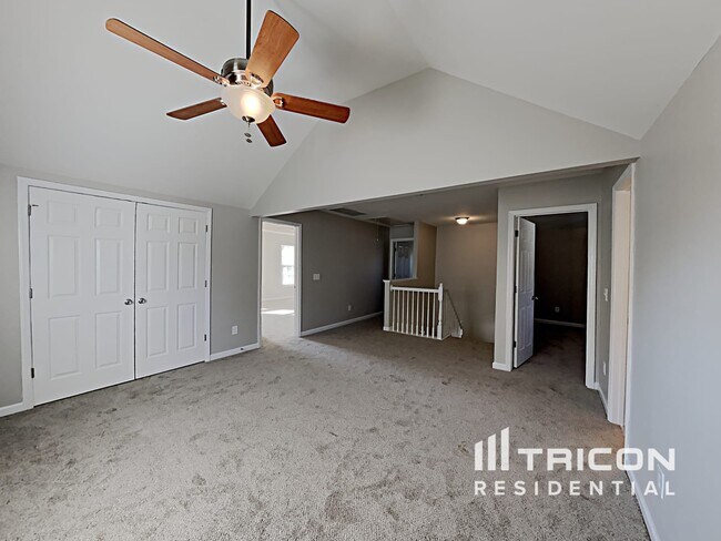 Building Photo - 851 Red Oak Tree Dr