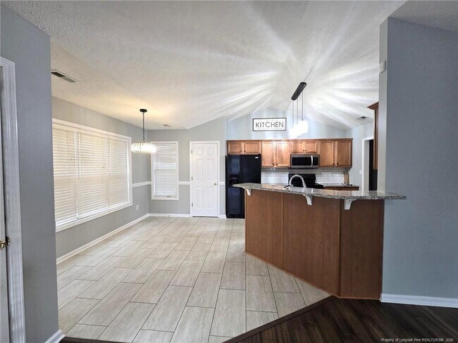 Building Photo - 4158 Redspire Ln