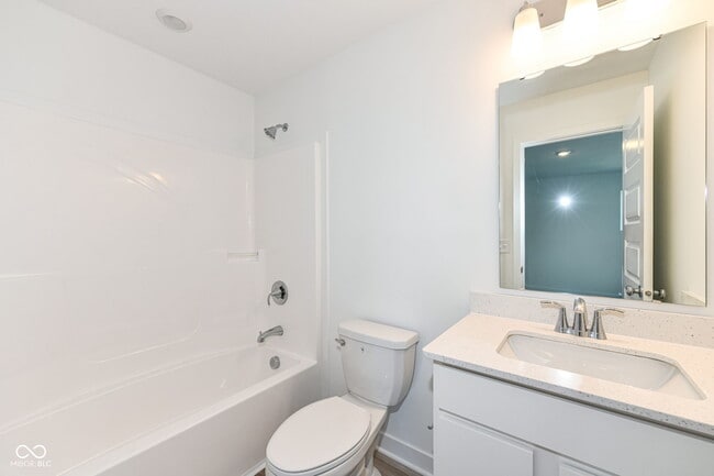 Building Photo - 5134 Golden Grv Dr