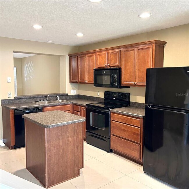Building Photo - 2568 Hidden Cove Ln