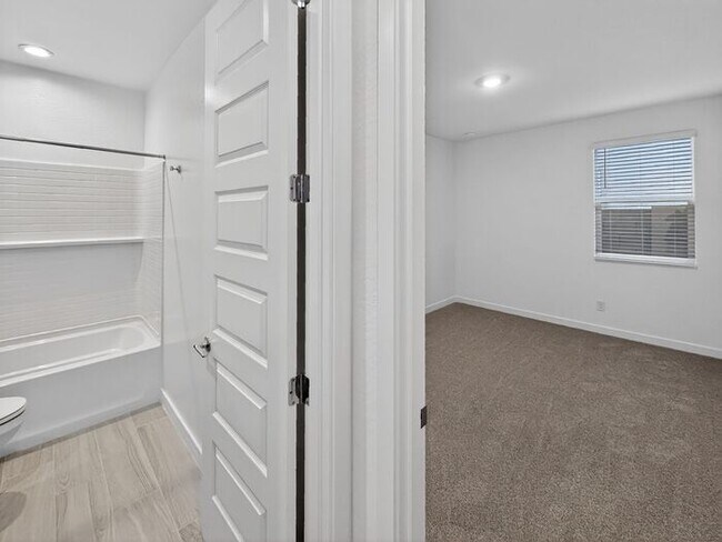 Building Photo - New Home at Wester Gardens! 4 Bedroom 3 Bathrooms!