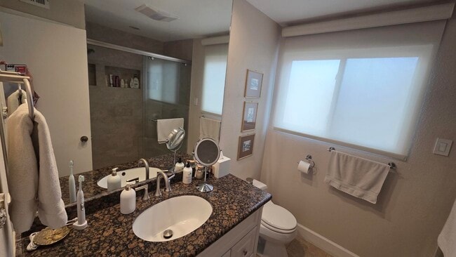 Building Photo - 1115 Augusta Dr