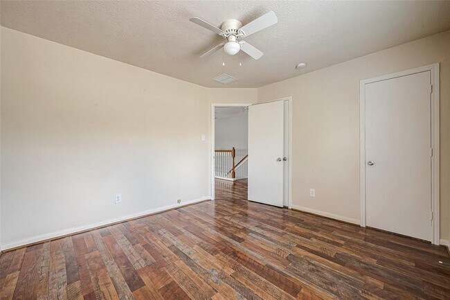 Building Photo - 18110 Shallow Leaf Ln