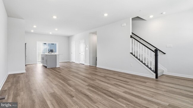 Building Photo - 466 Still Feather Ave