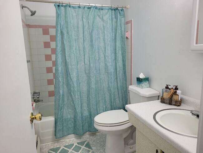 Building Photo - 3160 Matson St