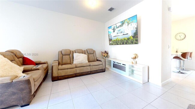 Building Photo - 17910 SW 359 Ter