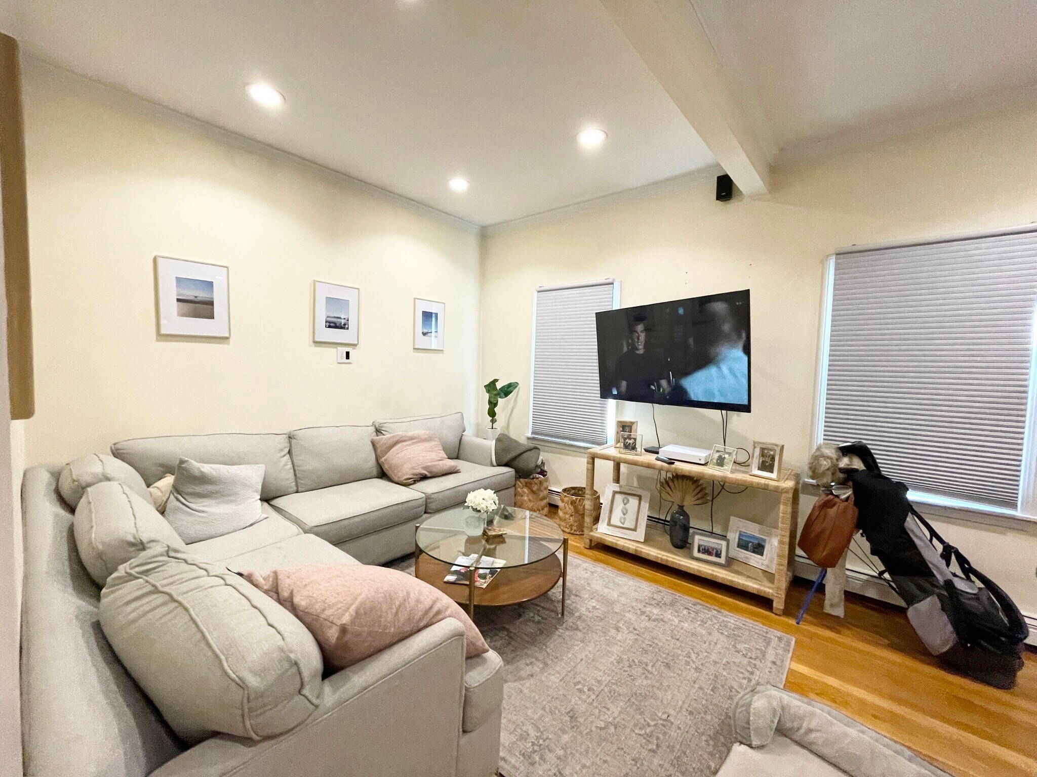 Building Photo - 170 Bolton St