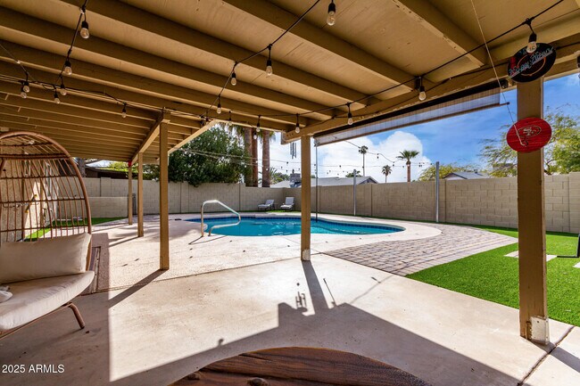 Building Photo - 3503 E Campo Bello Dr