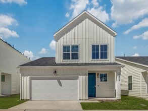 Building Photo - 15101 Litsey Crk Dr