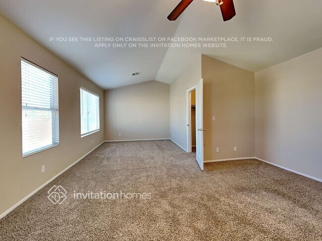 Building Photo - 2124 Desert Peak Rd