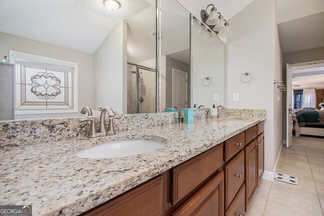 Building Photo - 4547 Sterling Pointe Dr