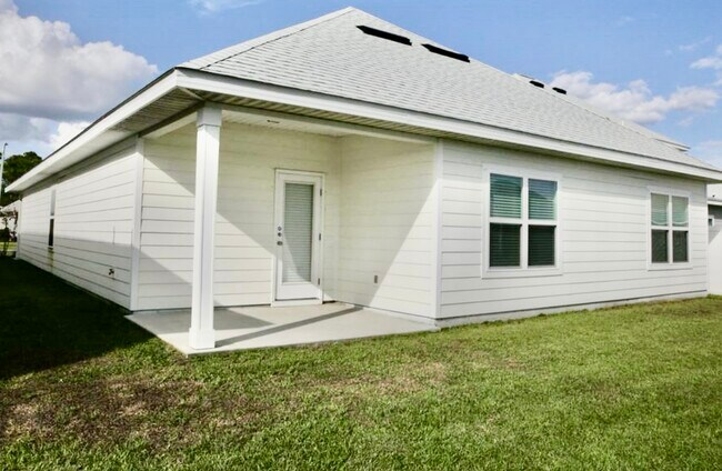 Building Photo - 115 Moonraker Cir