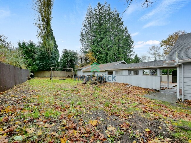 Building Photo - 3 Bed and 1 Bath Single-family Home Available for Rent!