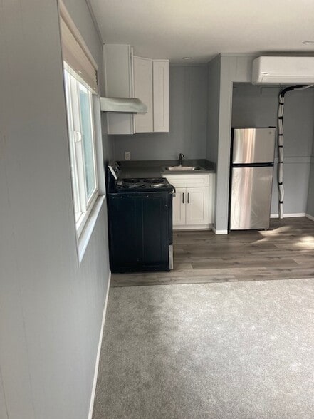 Building Photo - 3721 Hoen Ave