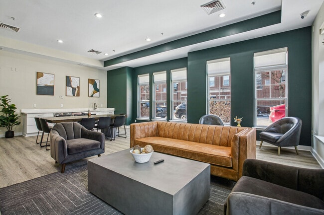 Building Photo - The Brownstones at Englewood South