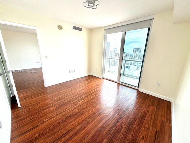 Building Photo - 50 Biscayne Blvd