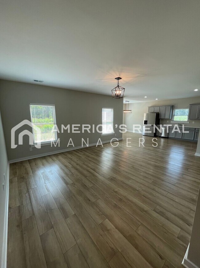 Building Photo - Home for Rent in Jasper, AL!!!  View with 48 Hours Notice!