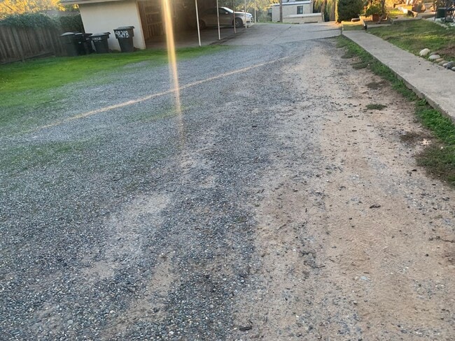 Building Photo - 2868003/60