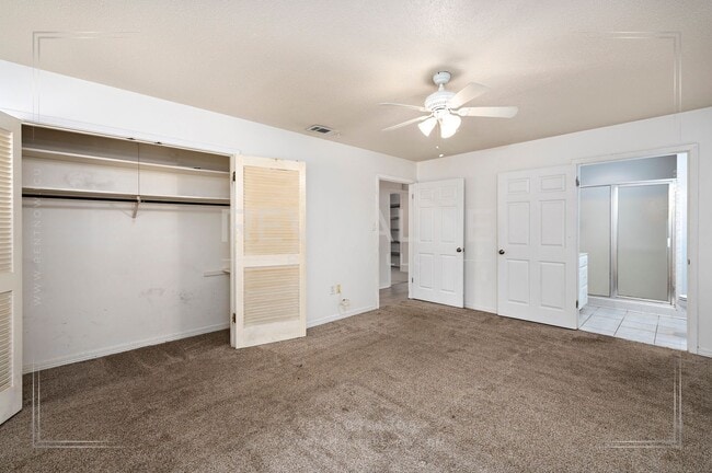 Building Photo - Immaculate 3BR / 2BA Home in Carriage Hills