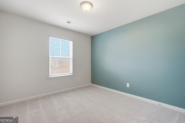 Building Photo - 208 Filer Dr