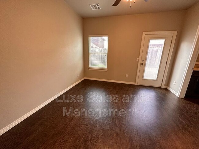 Building Photo - 2180 Camino Del Plaza Ln