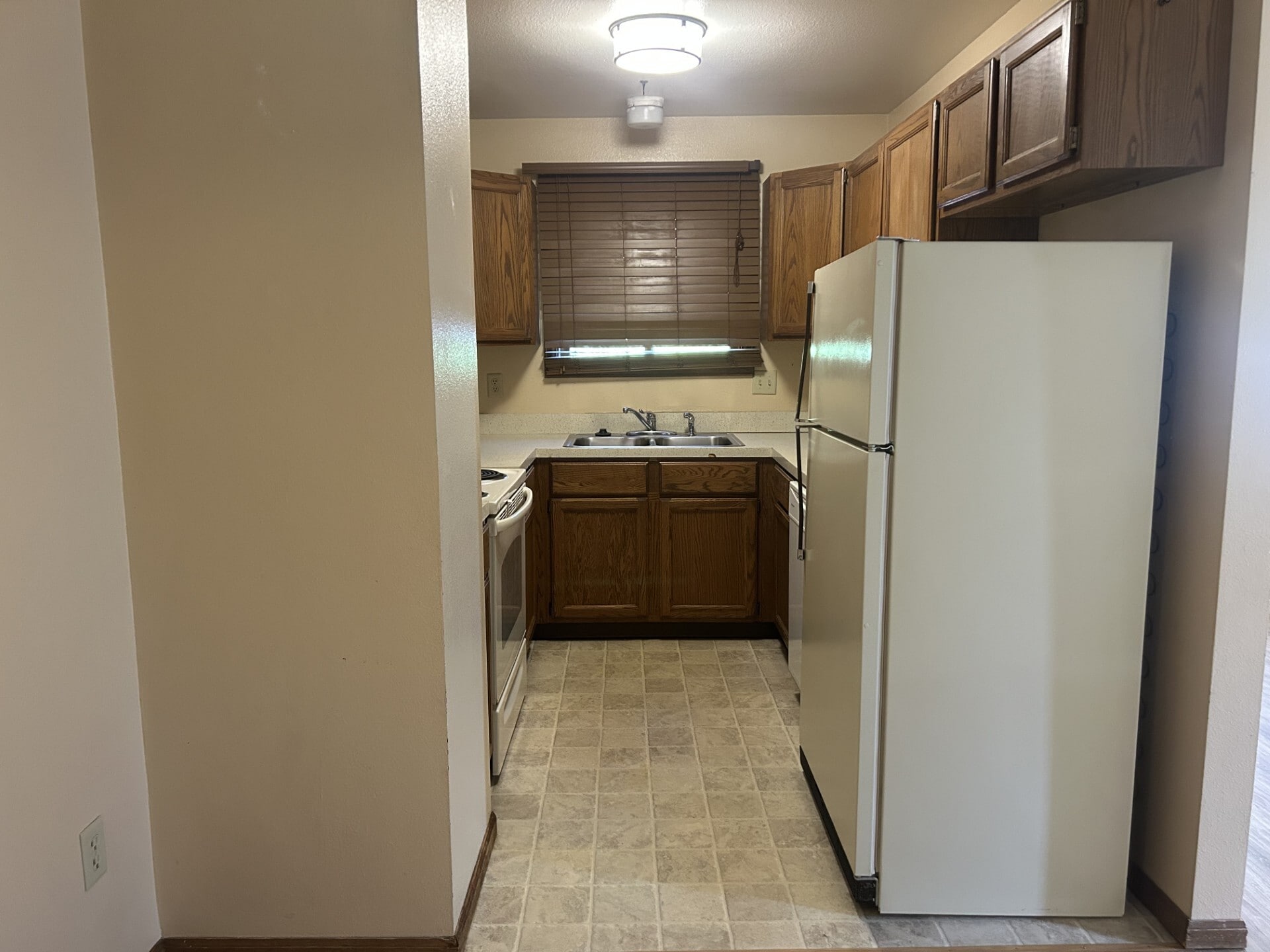Kitchen - 1704 Copperville Rd