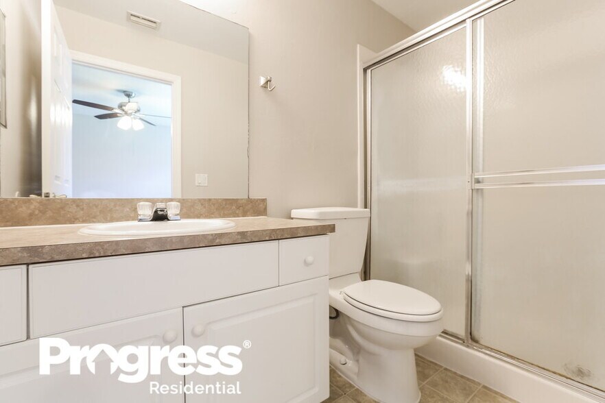 Building Photo - 2525 Mather Ln