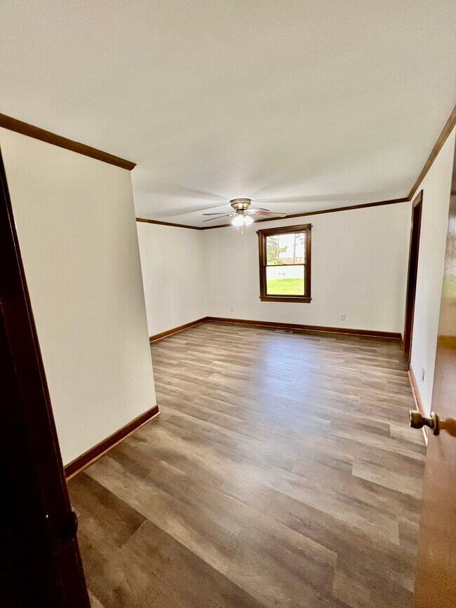 Building Photo - 2752 US-501