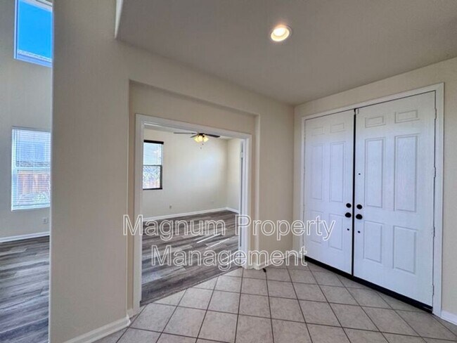 Building Photo - 23394 Blue Gardenia Ln