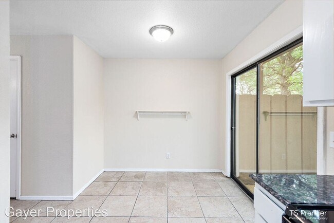 Building Photo - 3 br, 2.5 bath House - 2028 ball ave