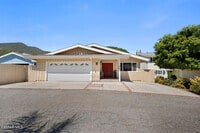 Building Photo - 225 Canyon Rd
