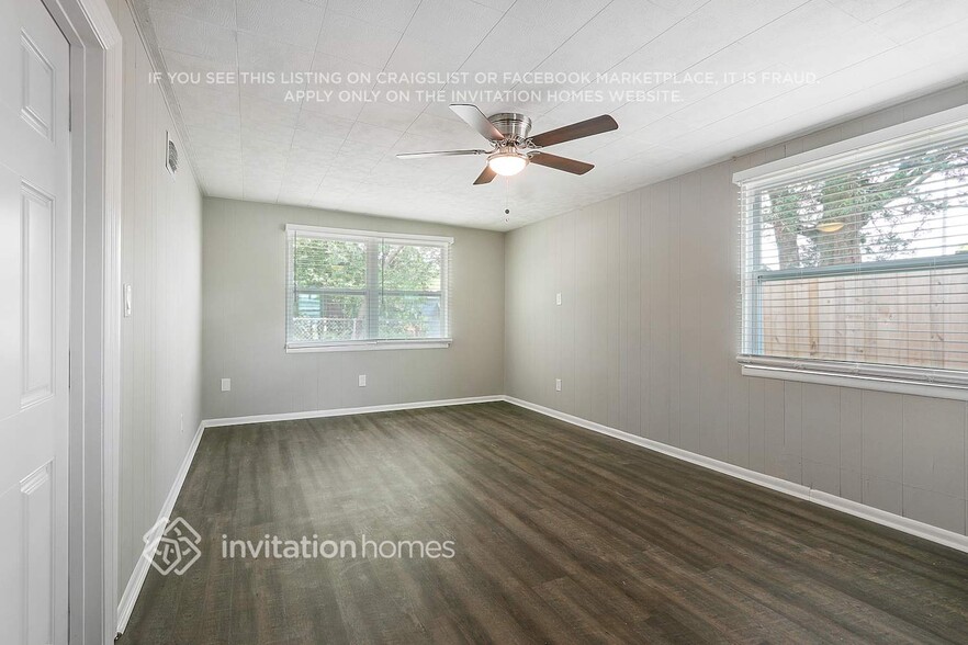 Building Photo - 11659 106th St