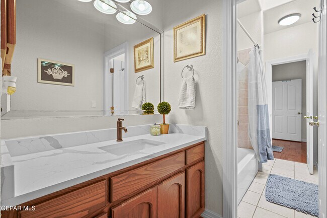 Building Photo - 1405 Cloud Ridge Dr