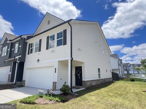 Building Photo - 6321 Rosetta Dr