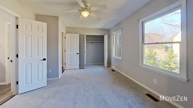 Building Photo - 215 Lafayette Rd