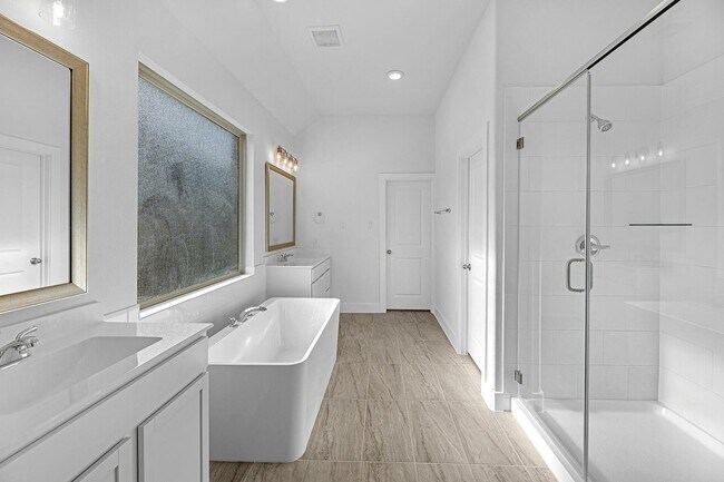 Building Photo - 817 Bahia Bay