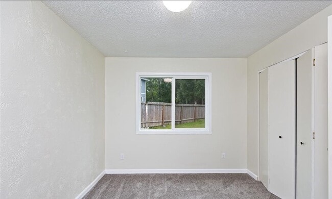 Building Photo - 128