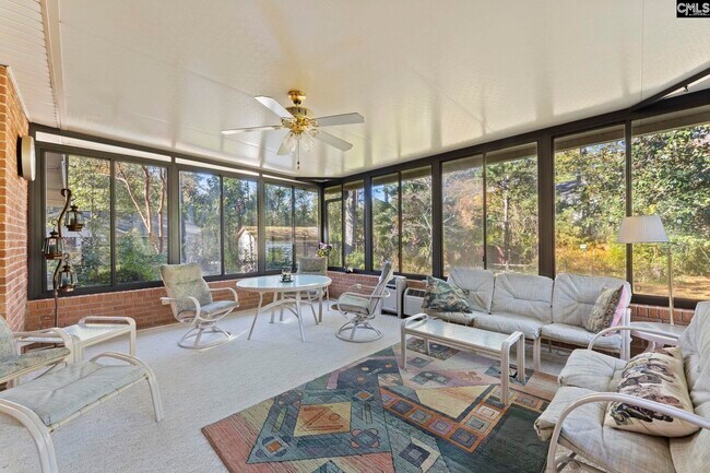 Building Photo - 1115 Gardendale Dr